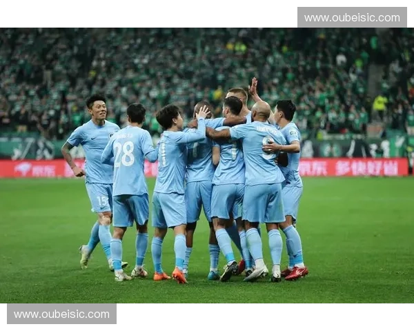 中超焦点战精彩对决实时直播 展现强队巅峰对抗激情时刻 中超焦点战精彩对决实时直播 展现强队巅峰对抗激情时刻